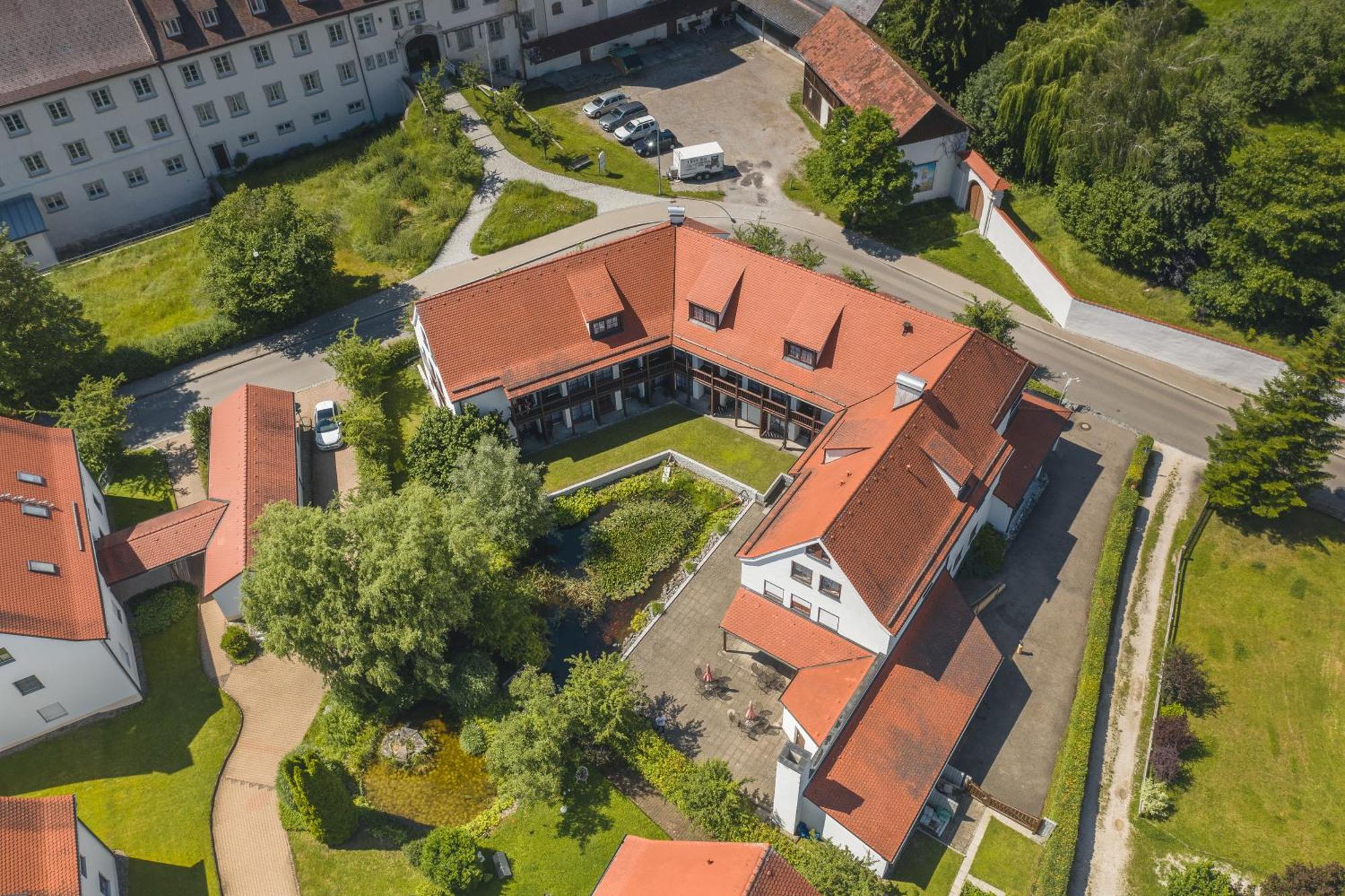 Hotel Garni Gaestehaus Am Muehlbach Ottobeuren Exterior photo